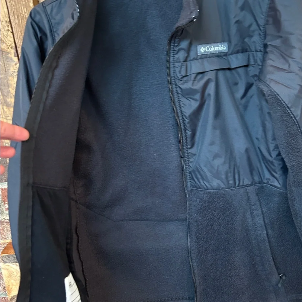 Columbia Boys' Steens Mt II Overlay fleece jacket in black size medium (10/12)